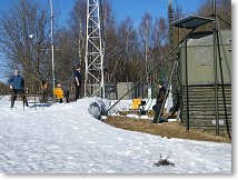 Čilý ruch na závěji a klídek u panváglu