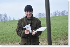 Lukáš chystá kotevní lanka