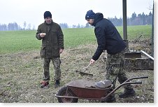 Úprava krtky zdevastovaného terénu