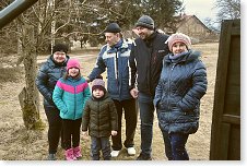 Kompletní team OK1PI před strojovnou