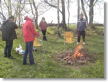 Marten roztopil, Linda griluje a Iva s Ivanem přihlížejí