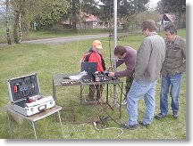 Sláva, už to běží. Dle soudu odborníků zřejmě závadný vzduch v útrobách stroje, po odkrytování a zakrytování je vše OK