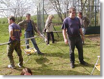 Umisťování čehokoliv kovového do prostoru je vždy doprovázeno velikým zájmem okolí. (někdy se změní premiéra náhle na derniéru)