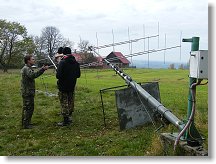 Fixní dvojče připraveno ke vztyčení