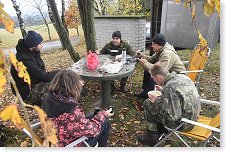 Brífing před závodem