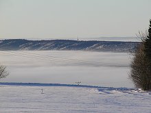 Dole mlha, nahoře jasno. Pohled na TV vysílač Litický Chlum, kde jsem taky nějaký čásek působil.....                                                                                                                     