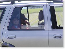 Honzík OK1JDR vysílá, Péťa sleduje