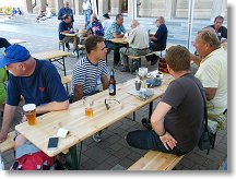 Posezení před kulturákem