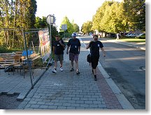 Pátek odpoledne, jdeme k autu, čeká nás další program