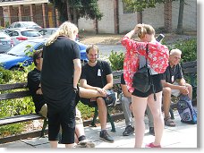 Honza OK1JD mezi kolegy YOTisty