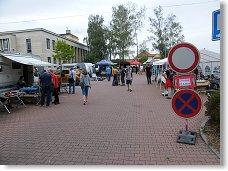 Nesmíš vjet, ale když už vjedeš, tak v žádném případě nezastavovat !