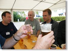 Tak ať jsme všichni zdraví a zase v Holicích za rok !