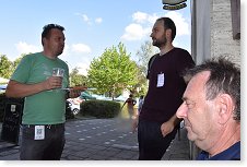 Ondra OK1CDJ, Honza OK1JD a něčí hlava