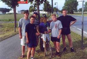 U slaměné cyklistky (49kB)