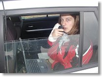 Honza OK1JDR se sádrovým módním doplňkem