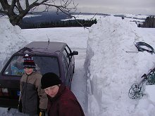 No, anténka asi moc nad sníh vyčnívat nebude....                                                                                                                    