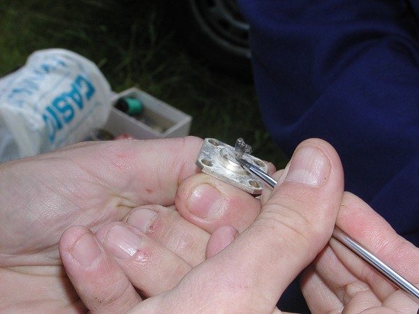 OLYMPUS DIGITAL CAMERA         