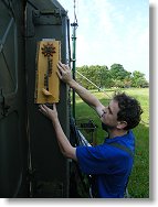 Doufejme, že zůstane na svém místě pro potěchu okolojdoucích...