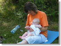 Malému Kubíkovi se u tety Ivy celkem libilo