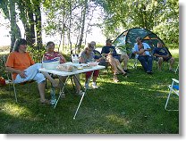 Iva (XYL OK1FRD), Zdenka OK2PLH, Romana (XYL OK1DNZ), OK1FCR, OK1FRD, OK1HEH a Libor OK1FPL