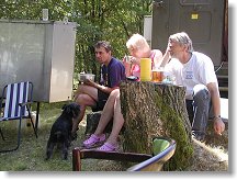 Péťa OK1FRG a Slávek OK1AVY s XYL