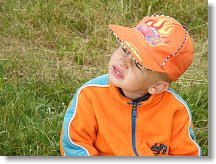 A Kubík vše se zájmem pozoruje