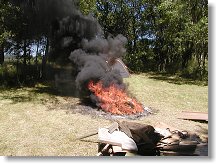 Vděčný objekt přihlížejících paparoziů