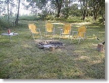 I u ohniště je klídek