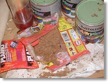 Neuvěřitelné, myši konzumují i pevný podpalovač PEPO....