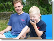 Taťka se tváří spokojeně