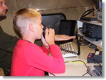 U mikrofonu Vojta MHW team