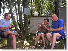 Zasvěcujeme Pavla OK1DNZ do rybařiny