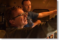 Pavel OK1DNZ a Ivan OK1PI při měření staničky