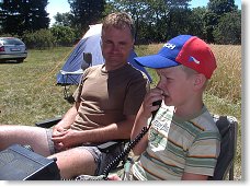 Lukáš OK1MHW dozoruje při PDM 70cm