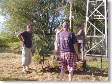 K magirusu přistupuje sám vedoucí