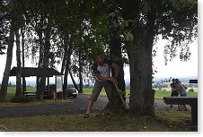 Všechno zradilo, pomůže kladivo!