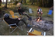 První den polňáku pomalu končí