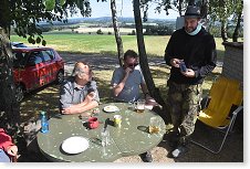 Honza OK1JD nabízí švédské laskominy