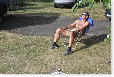 Martin OK1CMA absorbuje sluneční paprsky