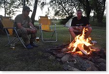 Opékání uzenin vyžaduje soustředění