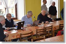 Soustředění nad klávesnicemi