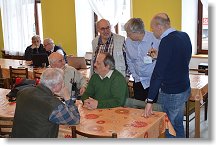 Jeden z diskuzních kroužků