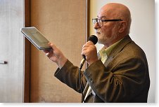 Milan OK1IF a jedna z jeho cen do tomboly