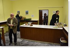 Bufet v pátek večer krátce před