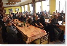 Sobotní pohled do sálu