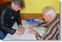 Jarek OK2PRF u registračního stolku