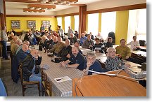 Pohled do plného sálu