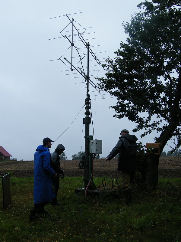 VHF 2012