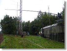 Lukáš sklápí hlavní otočný stožár