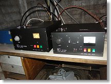 Testuje se zgenerálkovaný PA. Zleva zdroj, PA s GS35B, budič s GI7B